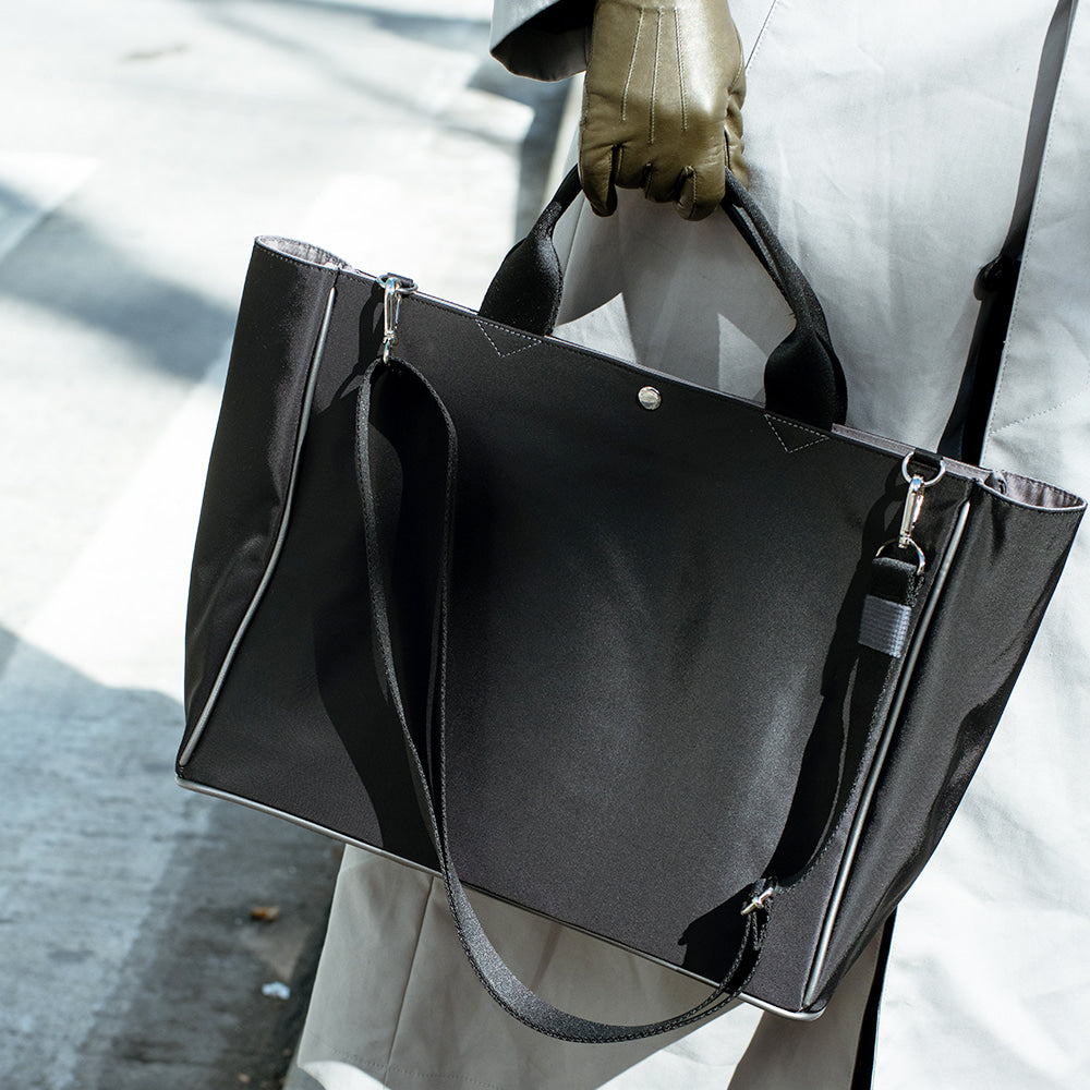 Nomad Bag Large_Black Silver