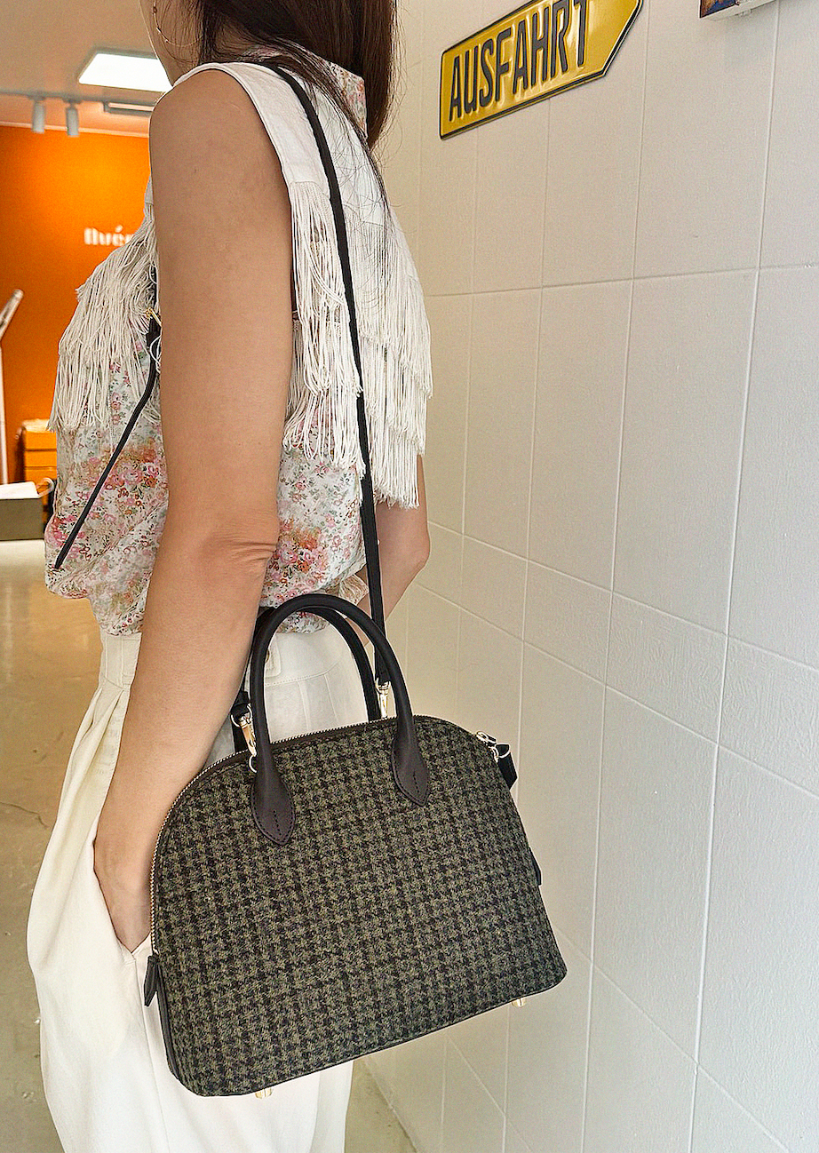 Half Moon Wool Check_Brown