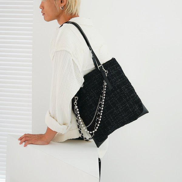 Tweed Square Shine Black + Tweed Chain, Tweed Logo Tag