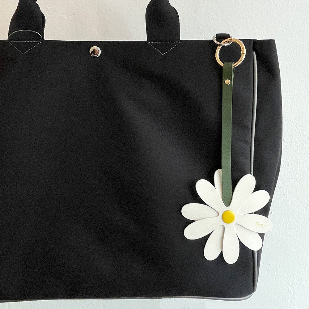 [Avécbag] Daisy Charm