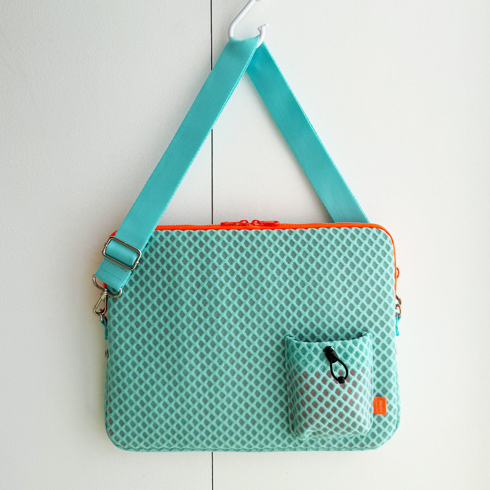 Notebook Pouch Bag _ 15 inch